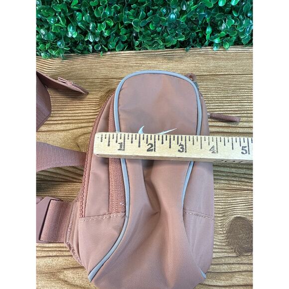 Nike Sportswear Essentials Crossbody Bag Mineral Clay Color BTS Travel Gift - Picture 13 of 13